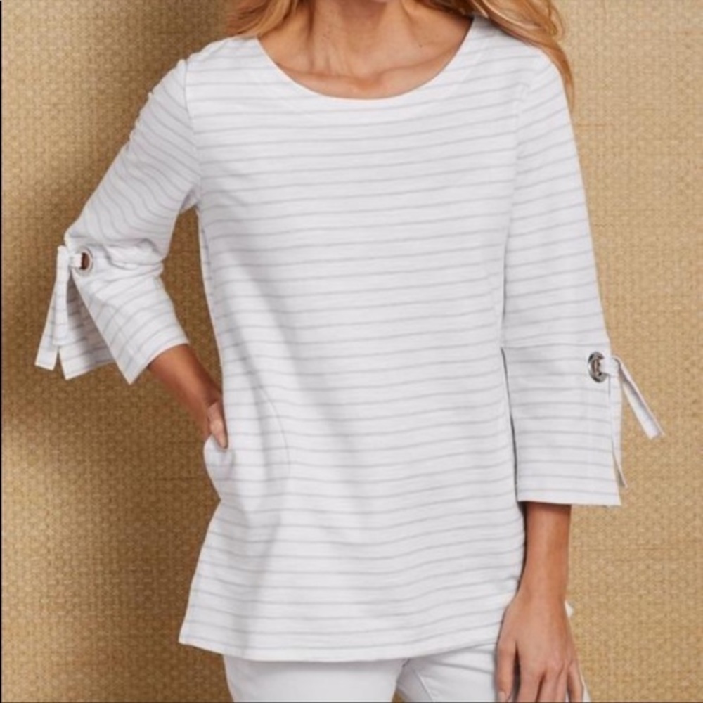 Soft Surroundings Women’s White Striped Go Anywhere Pullover Sweater Size Mediu